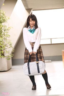 被同学征服的巨ru麻麻2